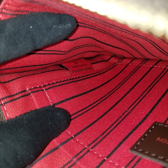 LOUIS VUITTON Neverfull Pouch GM Damier Ebene Print - Picture 5 of 16